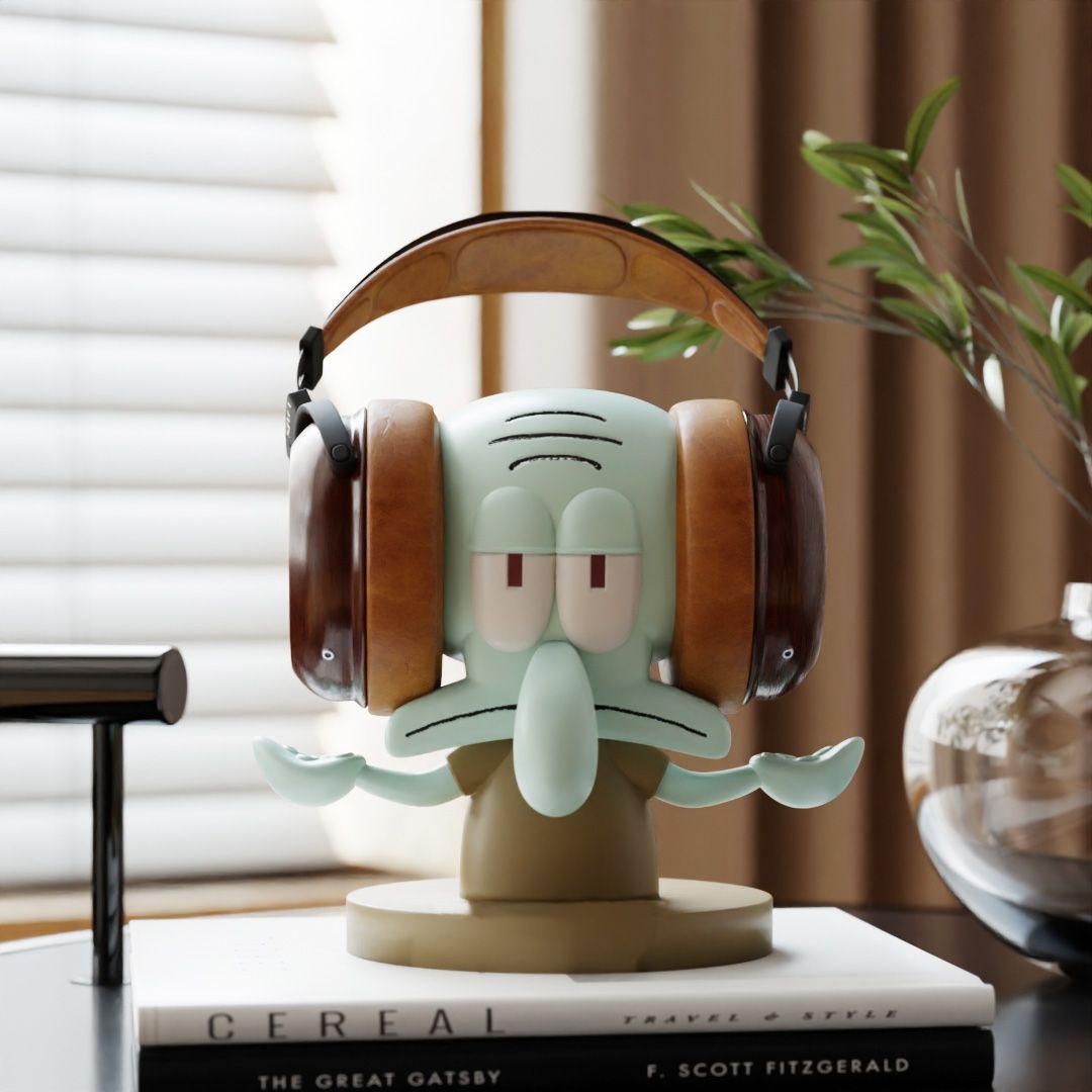 سبونجبوبس سكوير بانتس Squidwar - مراجعة Headphone Stand Desk وسعره