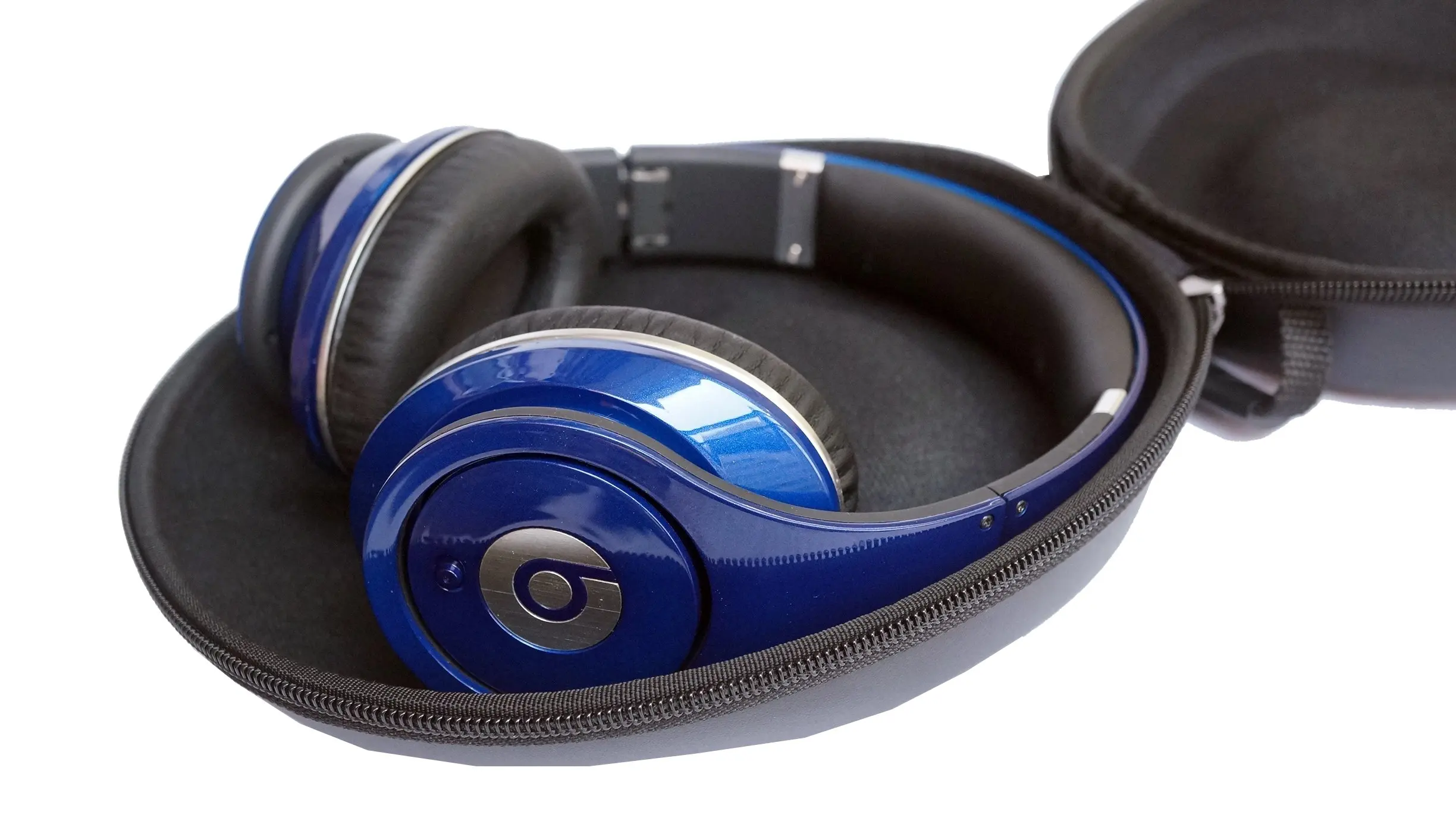صندوق حقيبة سماعات الرأس متواف - مراجعة Sennheiser Headphone Hd 25 وسعره
